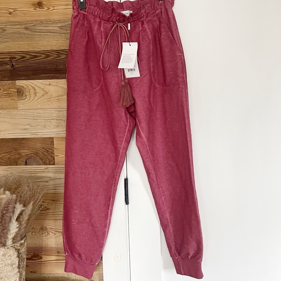 Something Navy Meghan Paperbag Sweatpants NWT - Picture 2 of 5